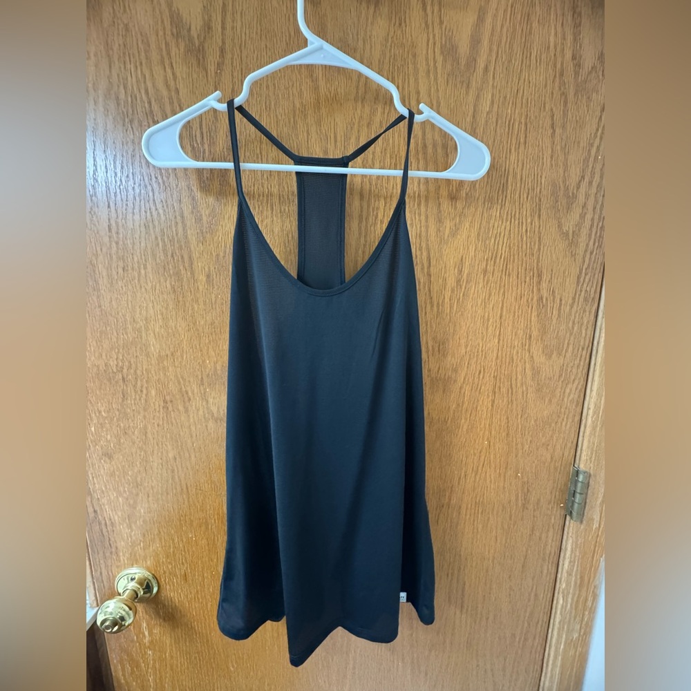 Elegant Black Sleeveless Backless Camisole